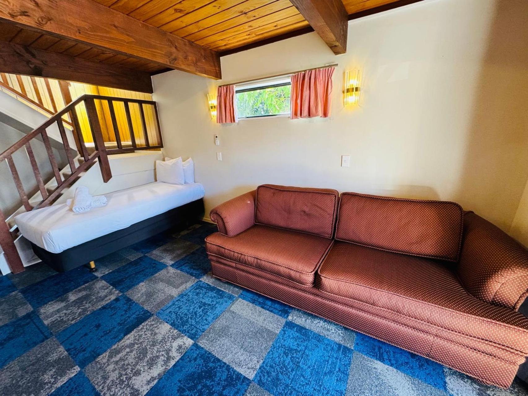 Apex On Fenton Motel Rotorua Exterior photo
