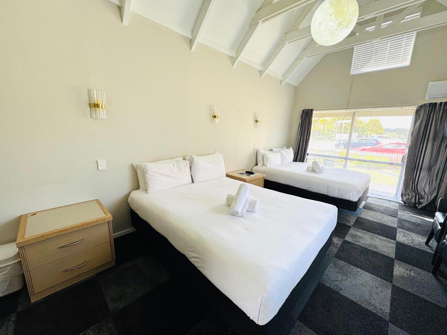 Apex On Fenton Motel Rotorua Exterior photo